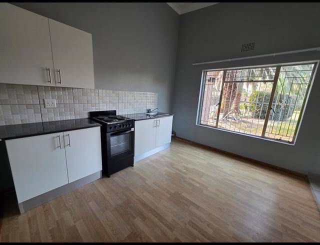 1 BEDROOM PROPERTY TO RENT IN ALLEN GROVE